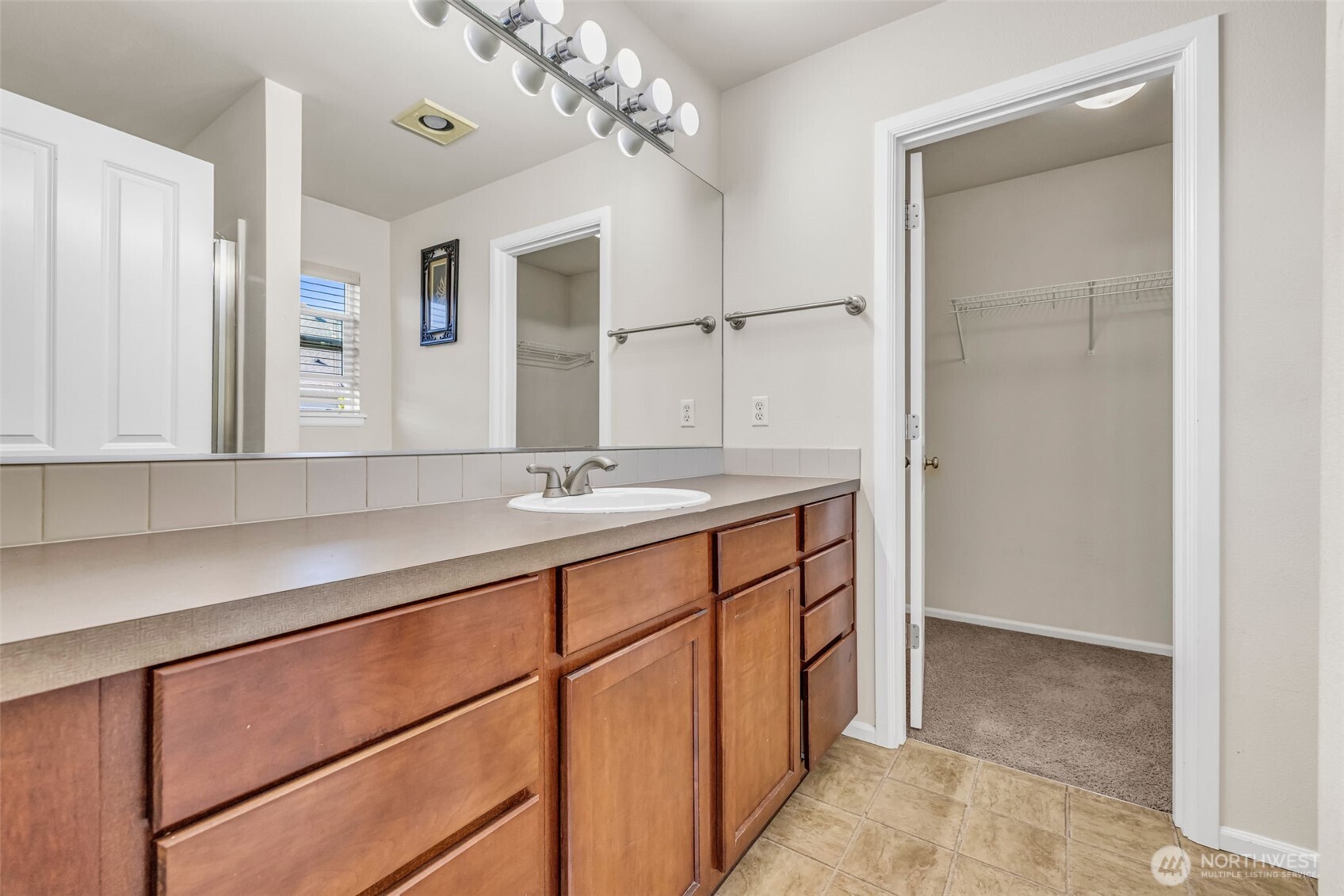 6048 Park Street E, Fife, WA 98424