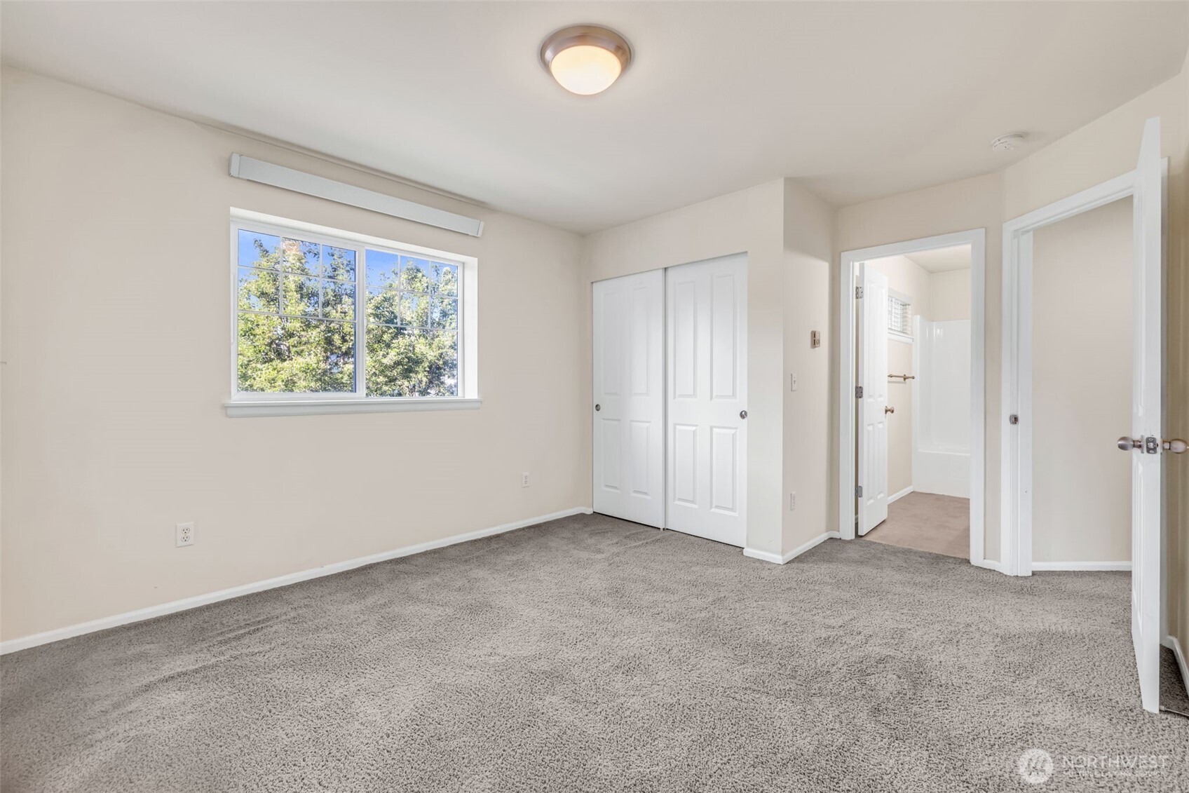 6048 Park Street E, Fife, WA 98424