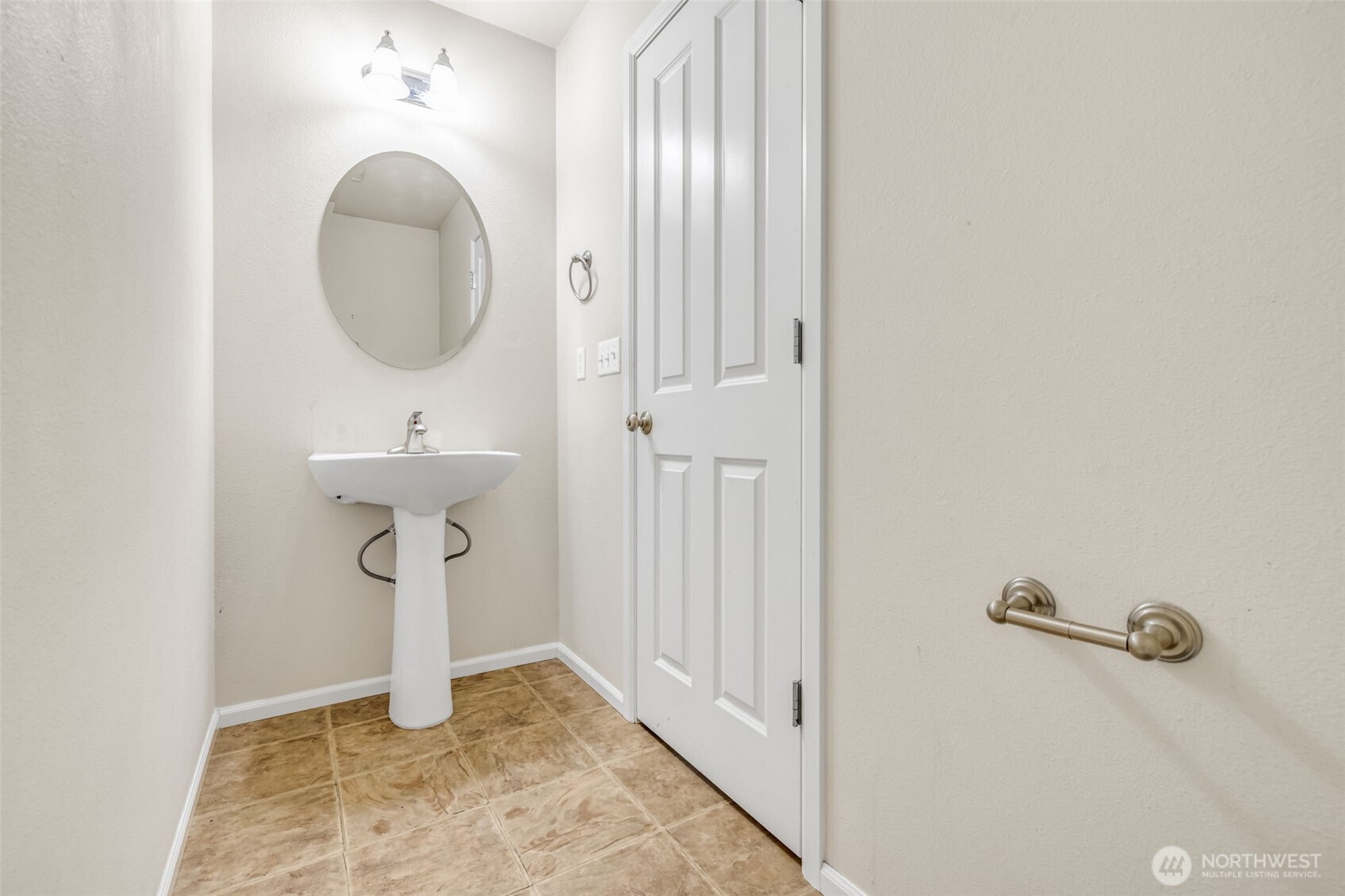 6048 Park Street E, Fife, WA 98424