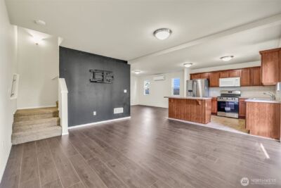 6048 Park Street E, Fife, WA 98424 - Photo 9