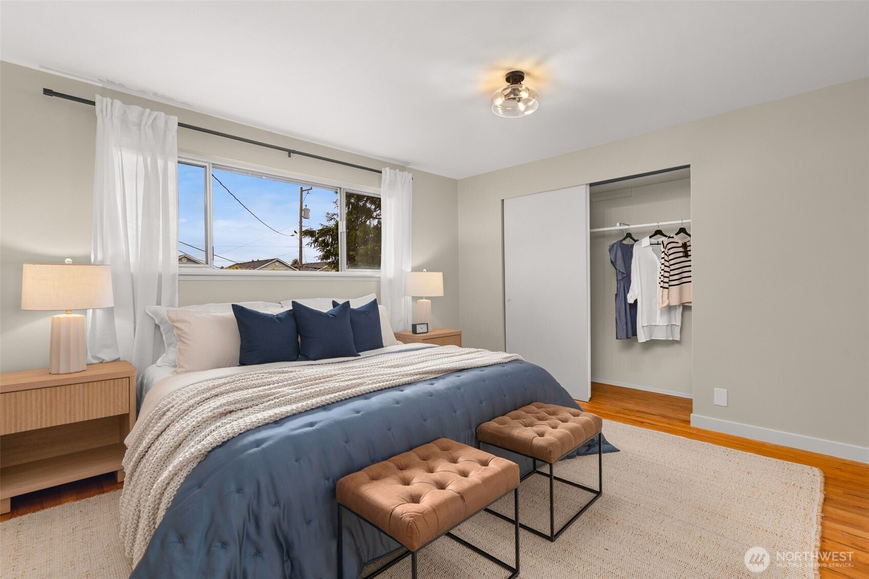 10417 17th Avenue SW, Seattle, WA 98146