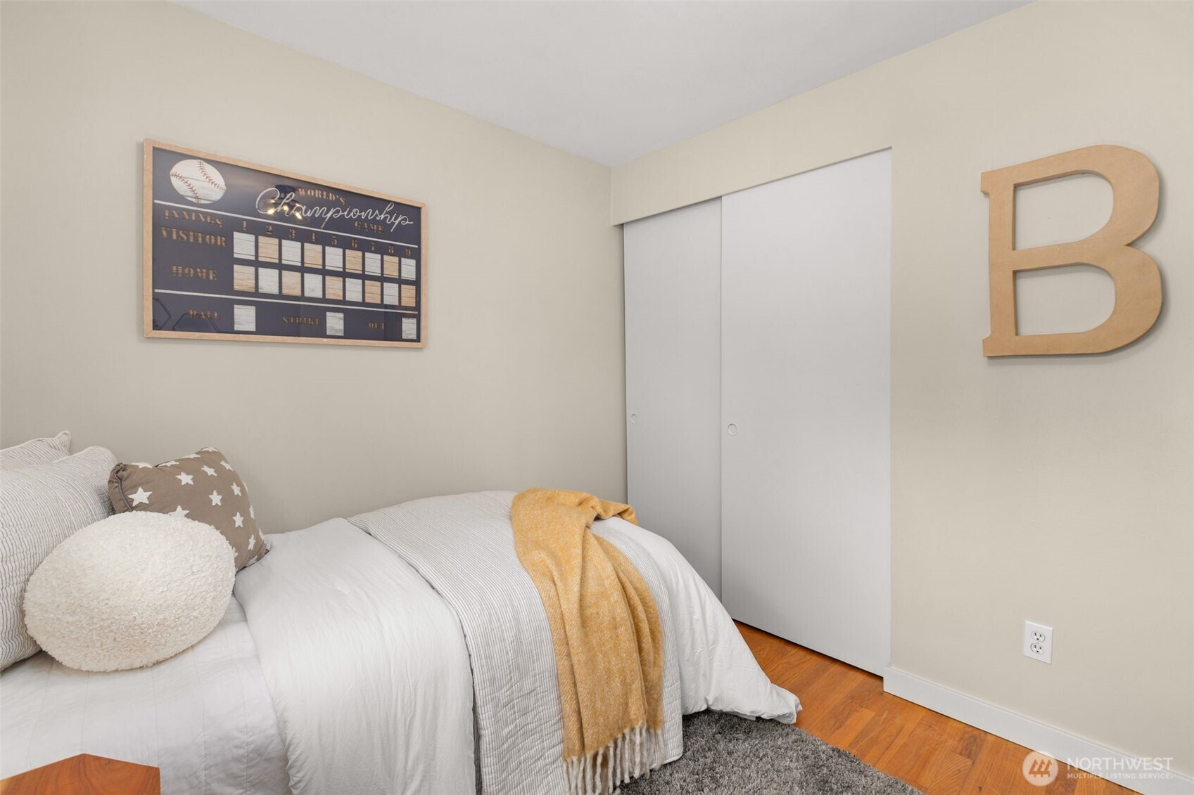 10417 17th Avenue SW, Seattle, WA 98146