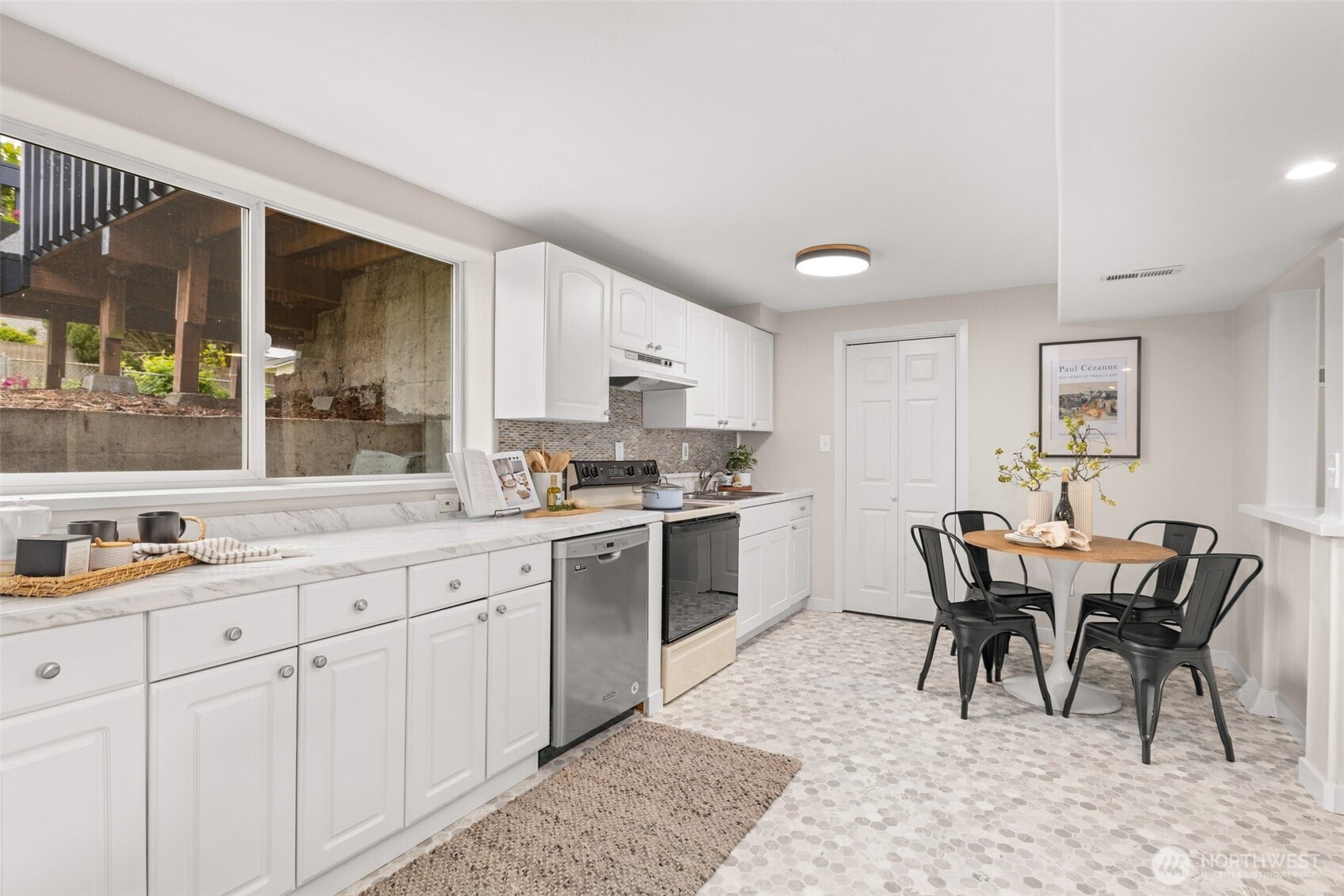 10417 17th Avenue SW, Seattle, WA 98146
