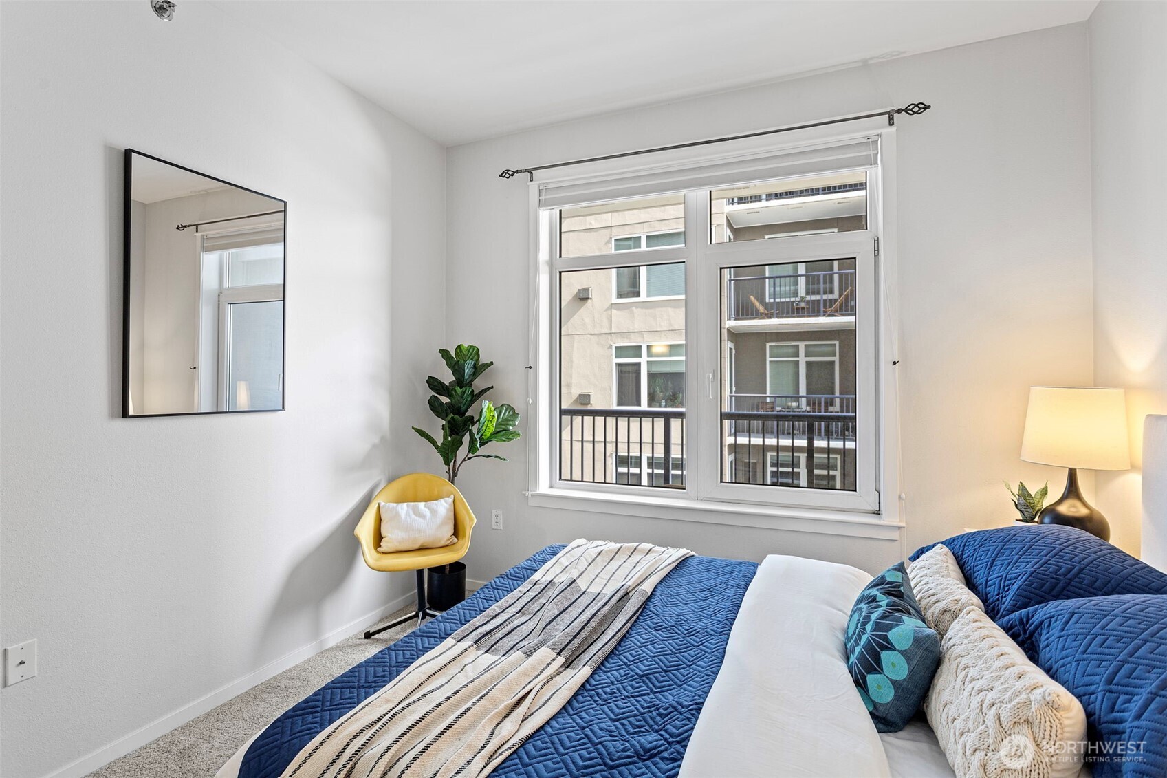 2801 1st Avenue #612, Seattle, WA 98121