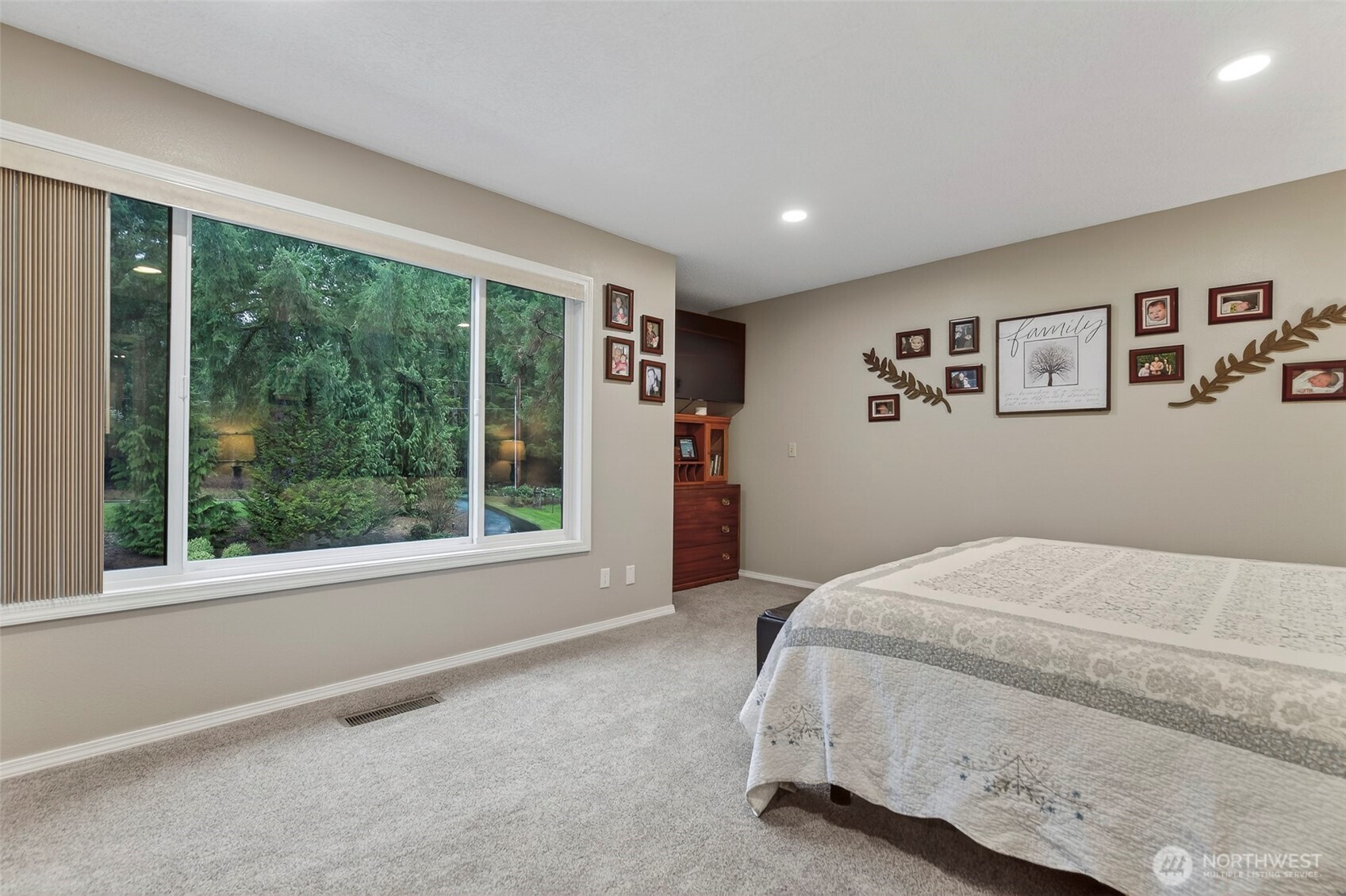 18313 NE 219th Street , Battle Ground, WA 98604