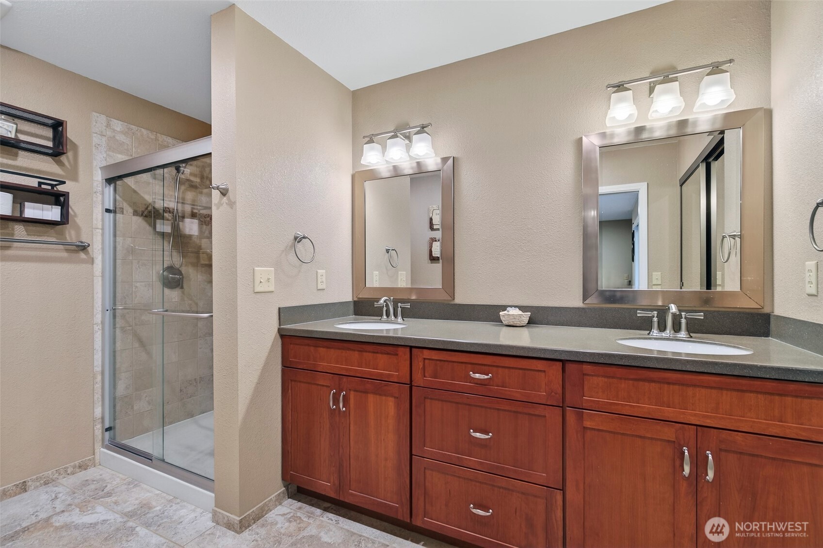 18313 NE 219th Street , Battle Ground, WA 98604