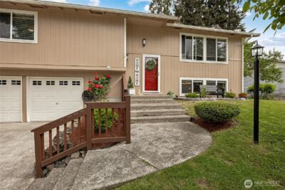 7600 13th Avenue NE, Olympia, WA 98516 - Photo 1
