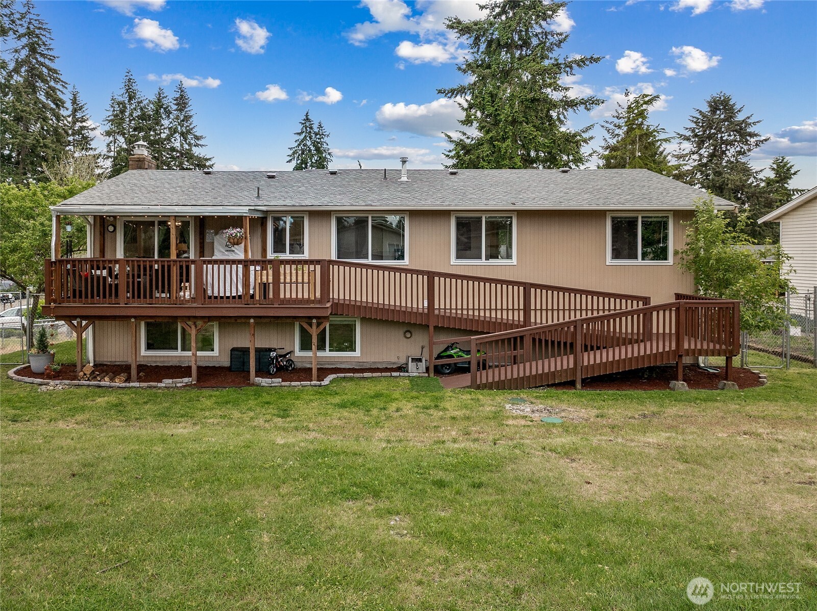 7600 13th Avenue NE, Olympia, WA 98516