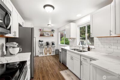 7600 13th Avenue NE, Olympia, WA 98516 - Photo 8