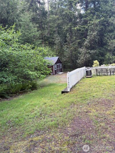 21950 Beachside Drive SE, Yelm, WA 98597 - Photo 3