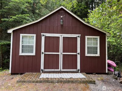 21950 Beachside Drive SE, Yelm, WA 98597 - Photo 9