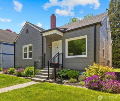 8111 10th Avenue S, Seattle, WA 98108 - Photo 1