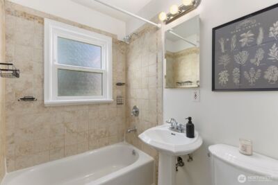 8111 10th Avenue S, Seattle, WA 98108 - Photo 13
