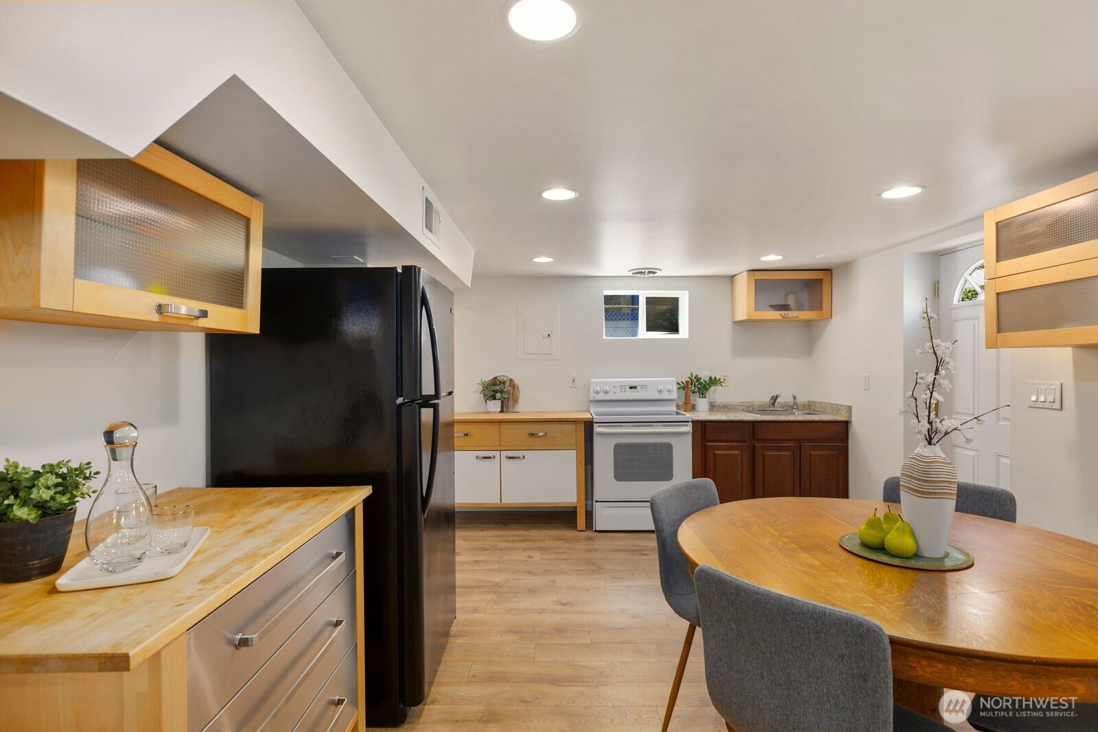 8111 10th Avenue S, Seattle, WA 98108