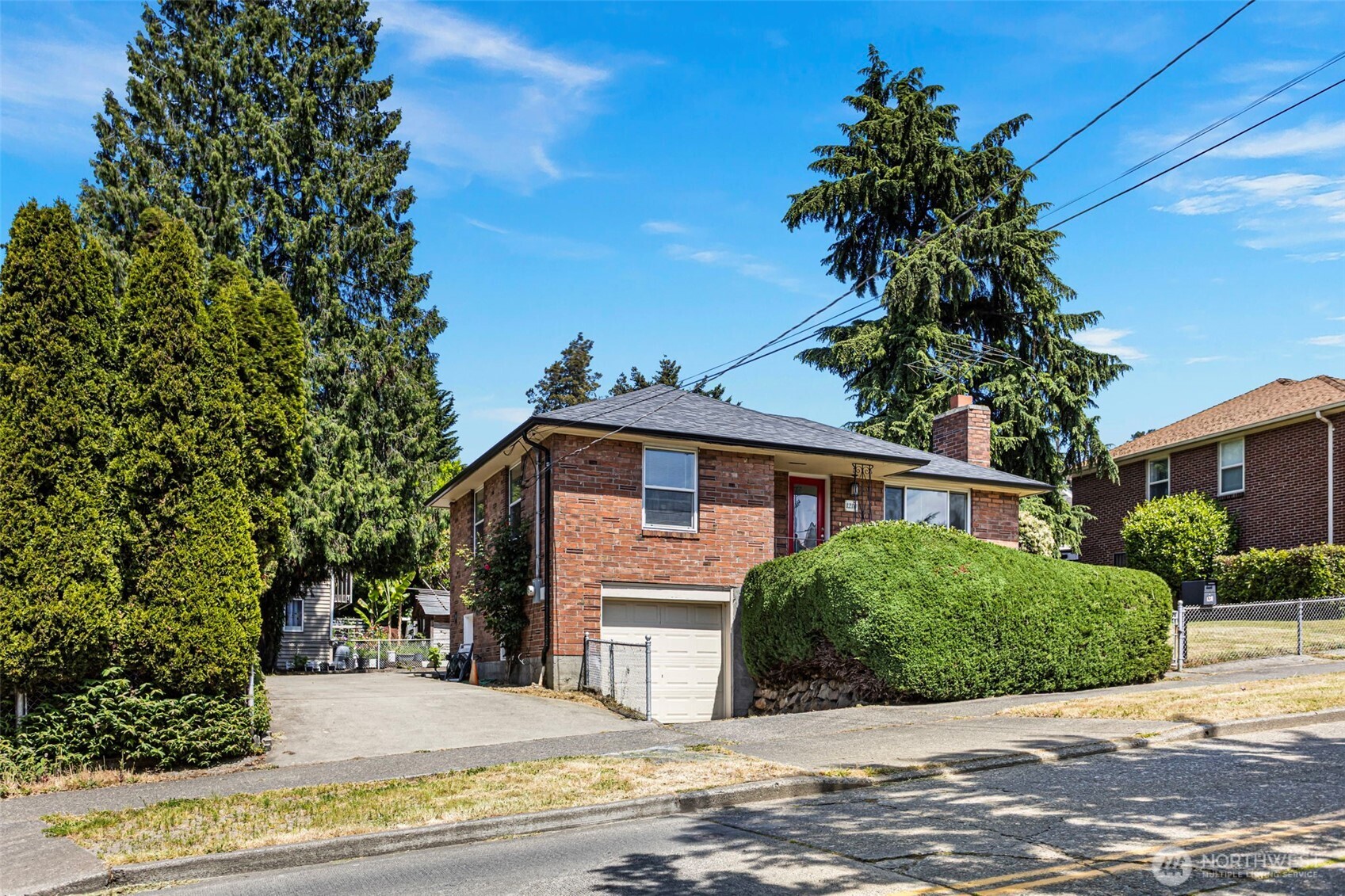 1210 S Lucile Street , Seattle, WA 98108