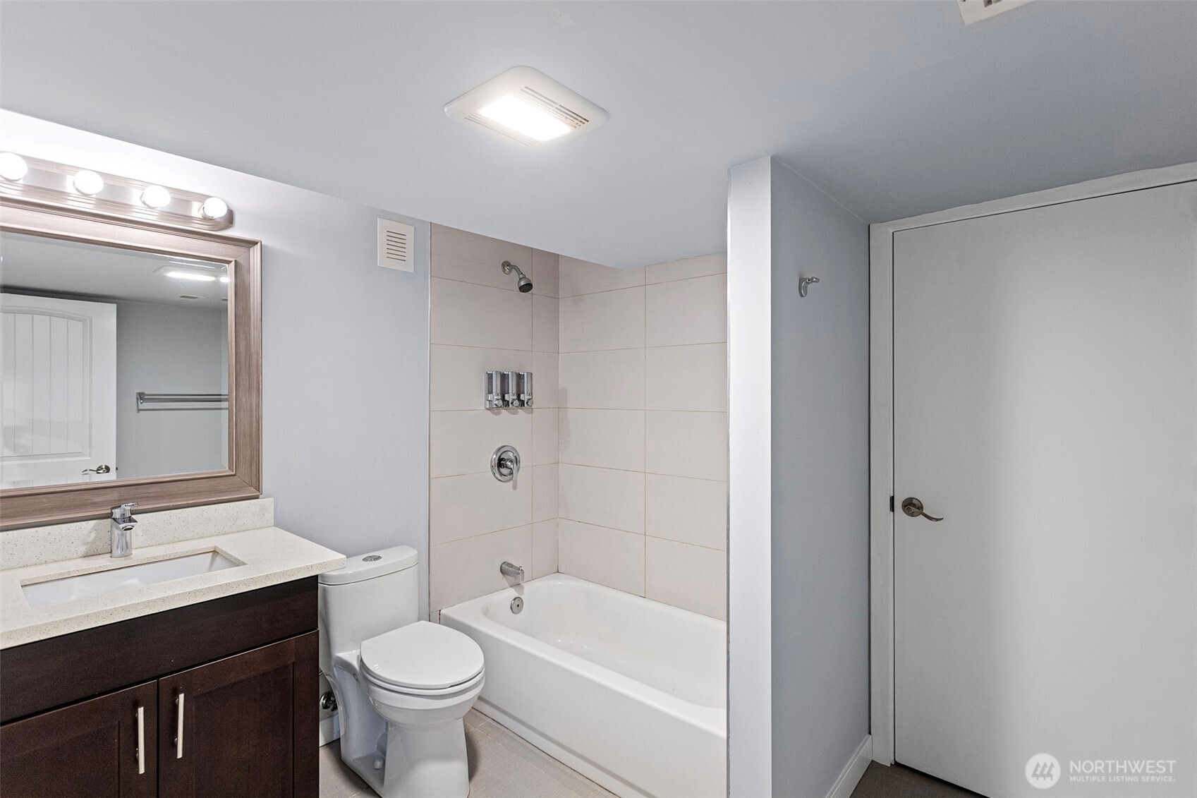1210 S Lucile Street , Seattle, WA 98108