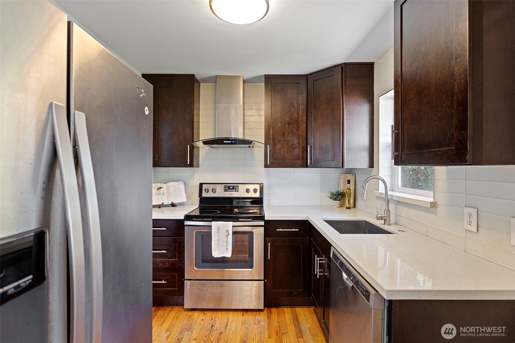 1210 S Lucile Street , Seattle, WA 98108