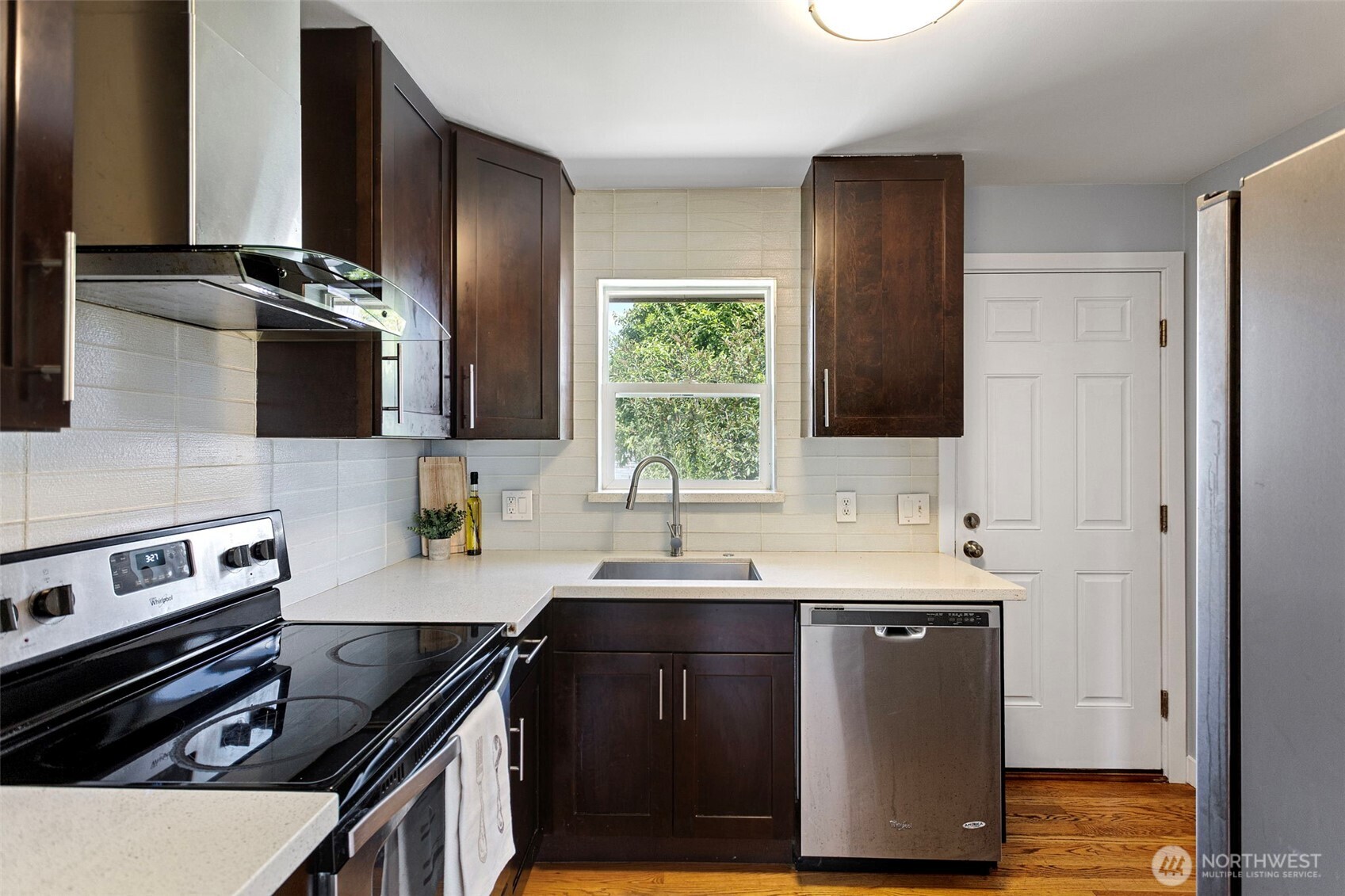 1210 S Lucile Street , Seattle, WA 98108