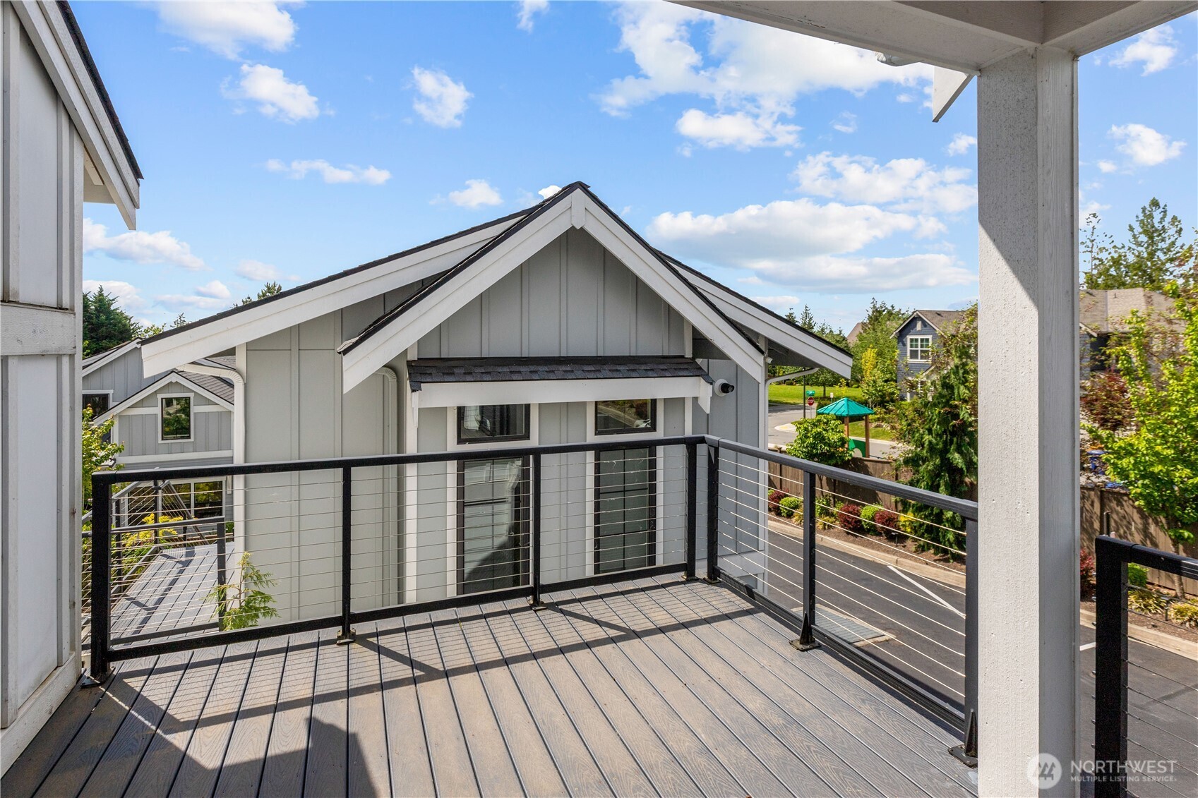 22729 SE 14th Court , Sammamish, WA 98075