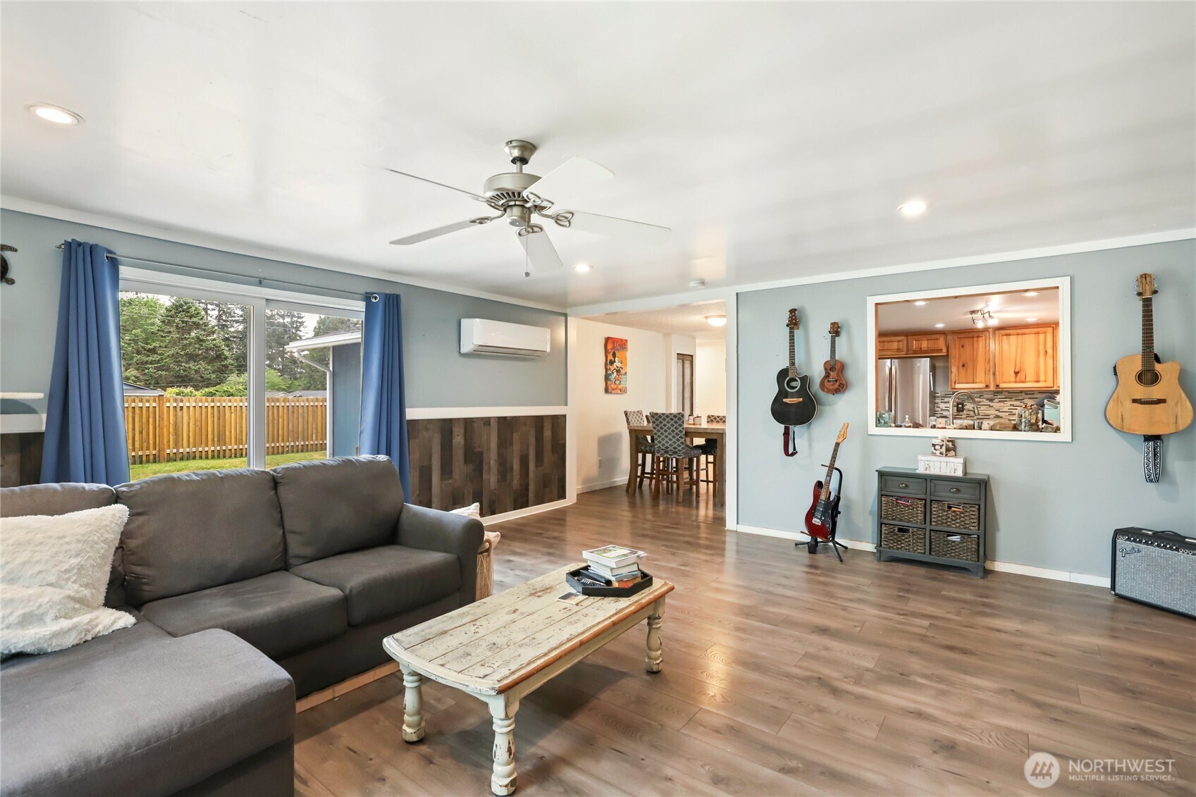 19164 Karl Place NE, Poulsbo, WA 98370