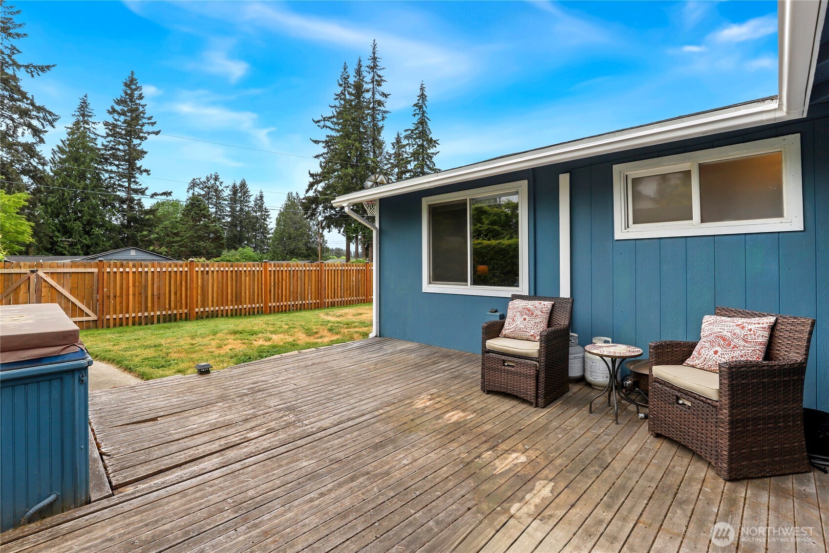 19164 Karl Place NE, Poulsbo, WA 98370