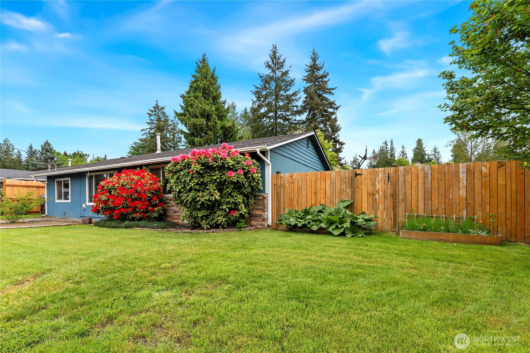 19164 Karl Place NE, Poulsbo, WA 98370