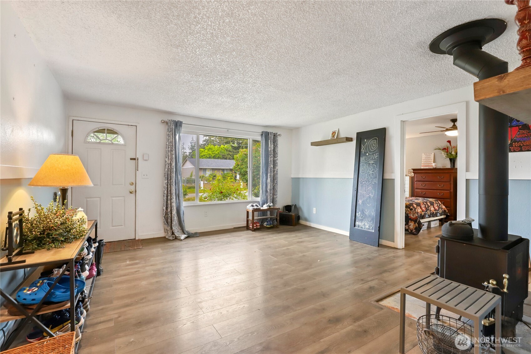 19164 Karl Place NE, Poulsbo, WA 98370