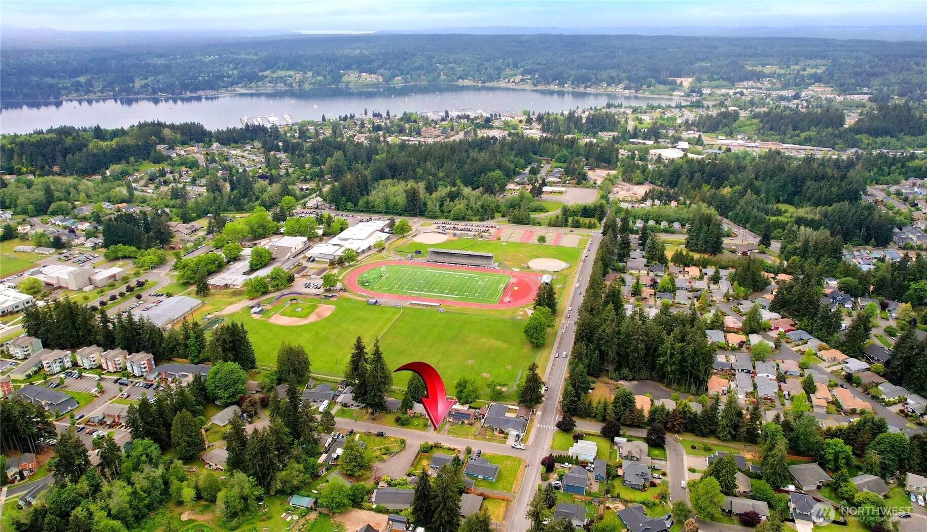 19164 Karl Place NE, Poulsbo, WA 98370