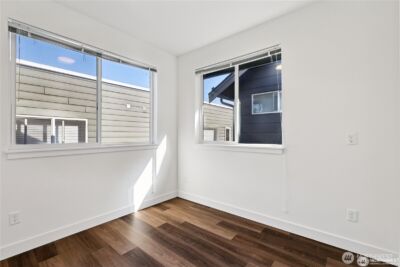 5257 Brooklyn Avenue NE, Seattle, WA 98105 - Photo 19