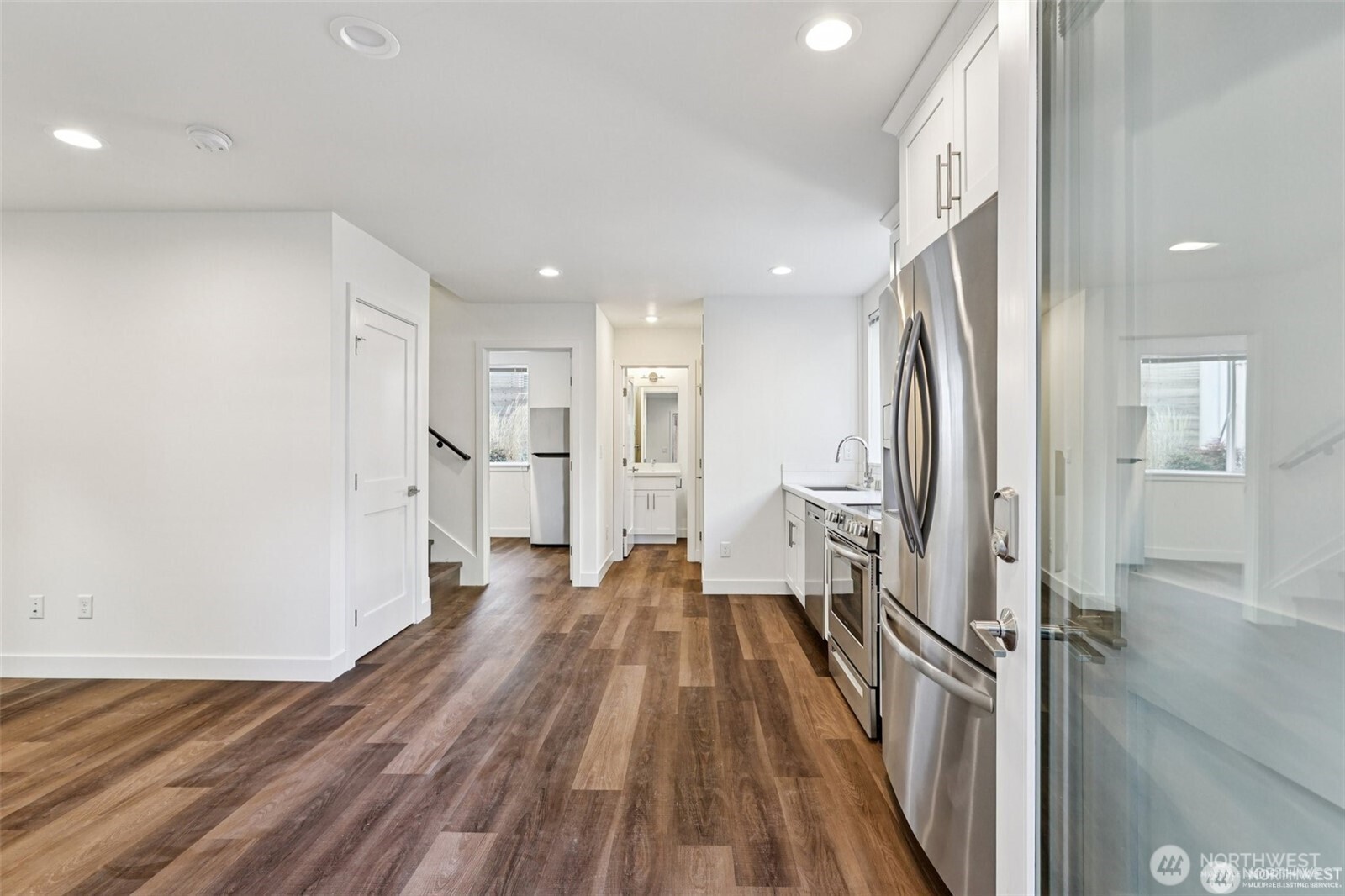 5257 Brooklyn Avenue NE, Seattle, WA 98105