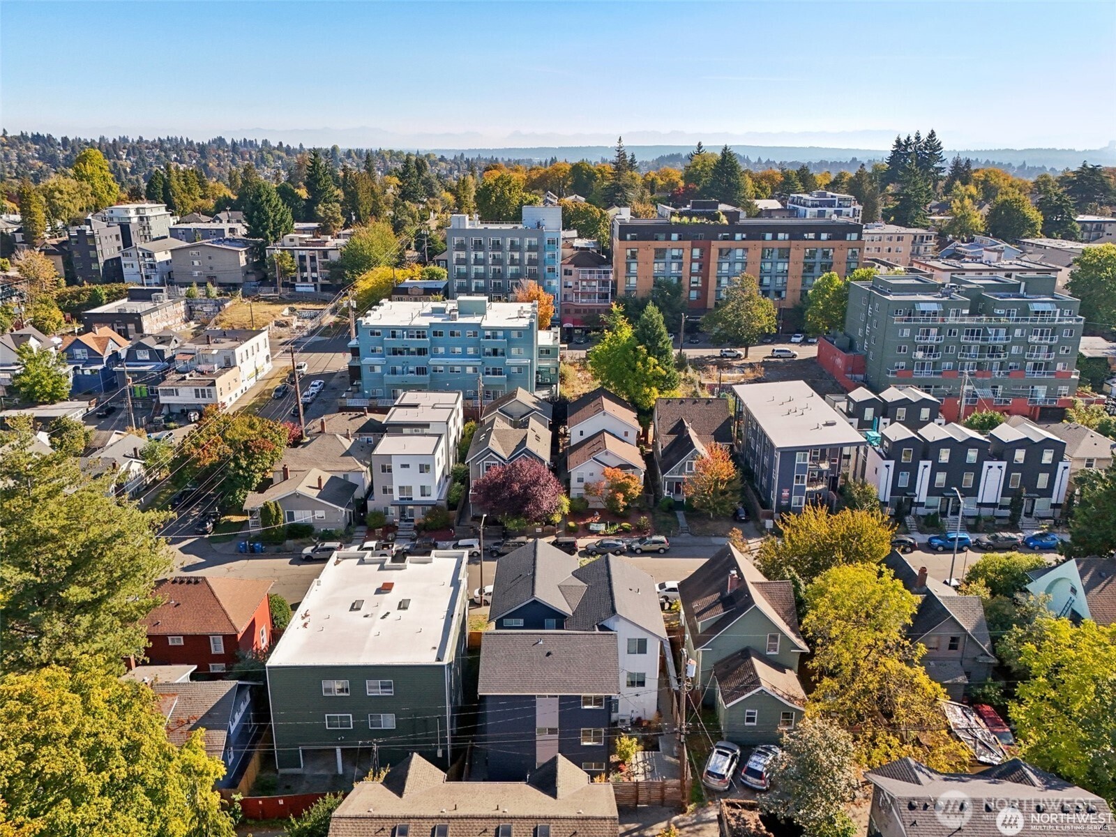 5257 Brooklyn Avenue NE, Seattle, WA 98105