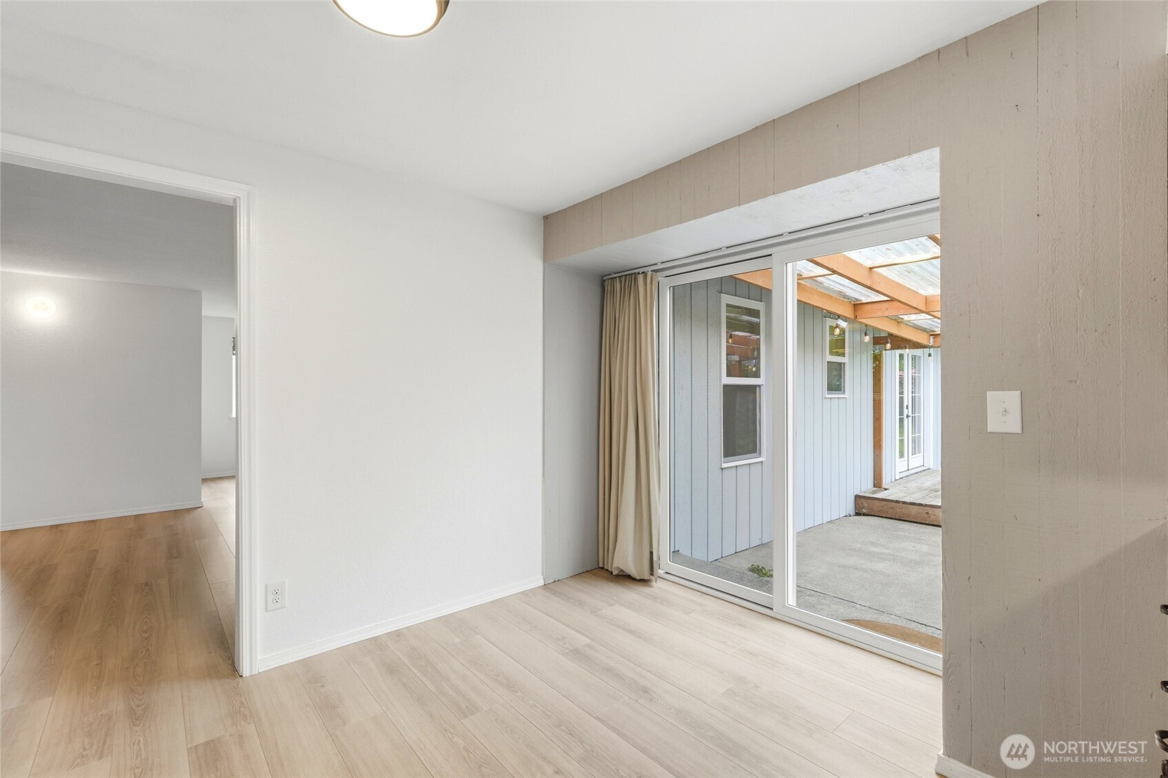 1710 7th Avenue SE, Puyallup, WA 98372-4007
