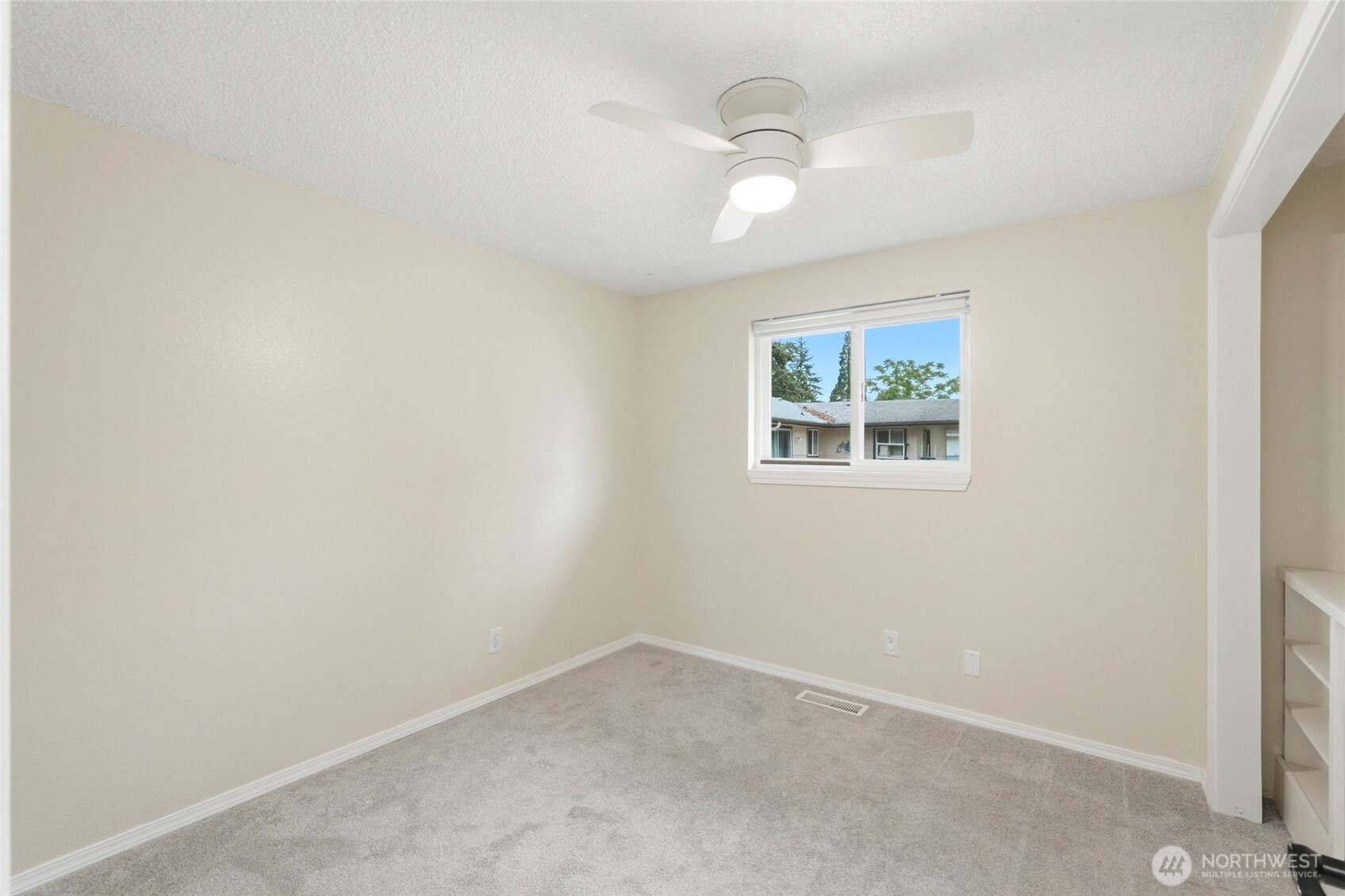 1710 7th Avenue SE, Puyallup, WA 98372-4007