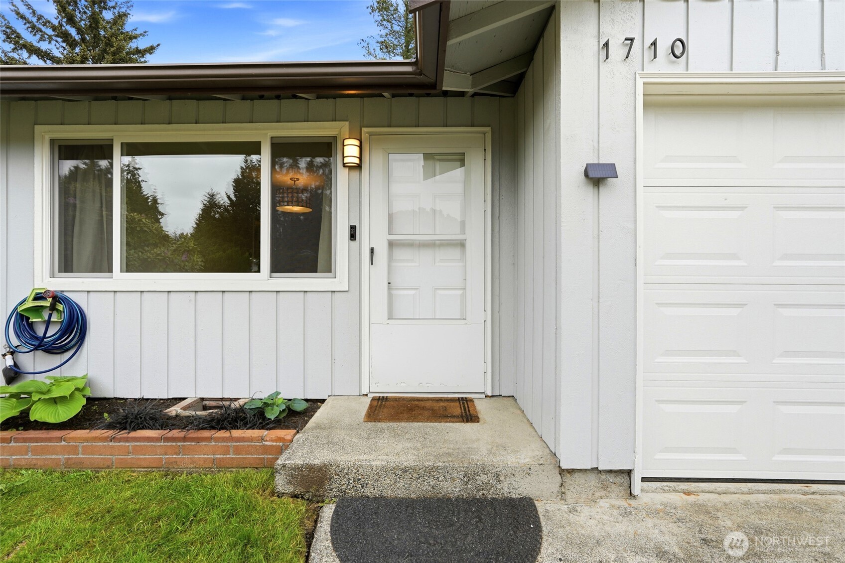 1710 7th Avenue SE, Puyallup, WA 98372-4007