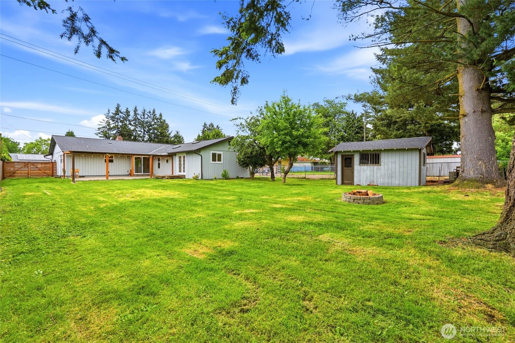 1710 7th Avenue SE, Puyallup, WA 98372-4007