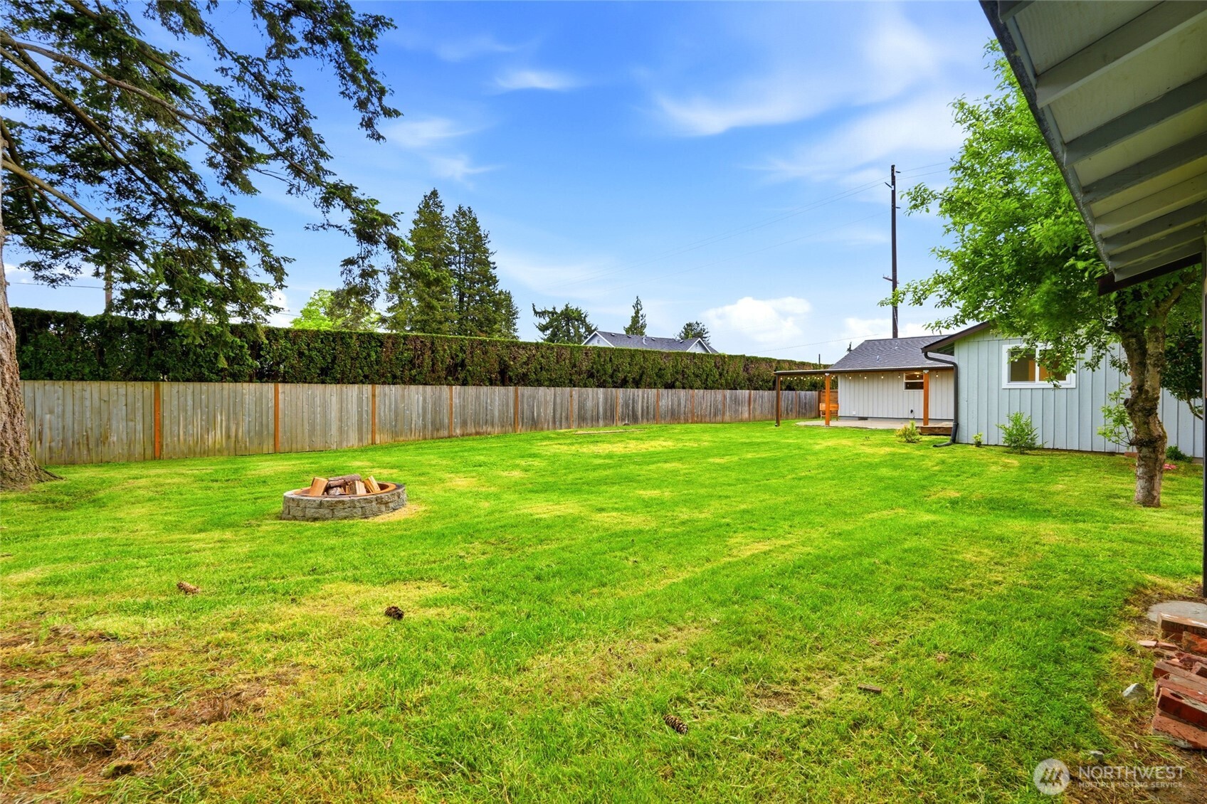 1710 7th Avenue SE, Puyallup, WA 98372-4007