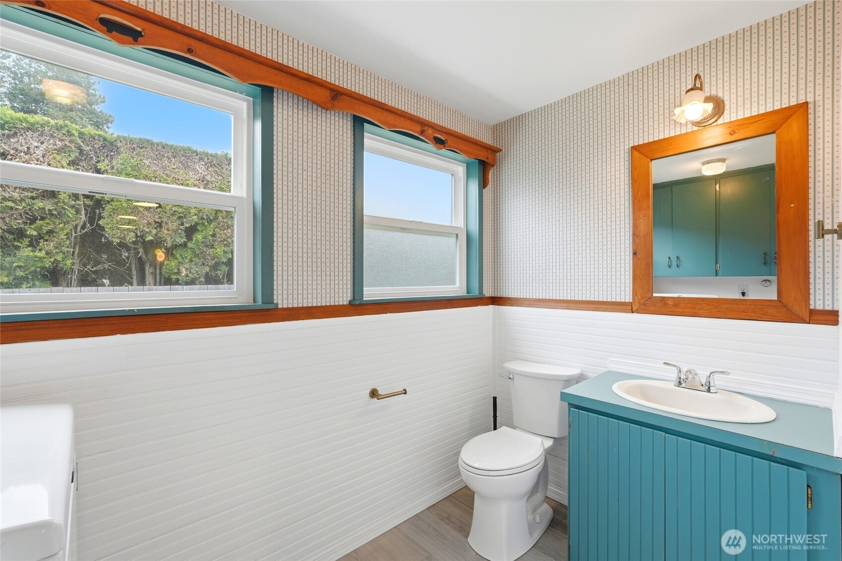 1710 7th Avenue SE, Puyallup, WA 98372-4007