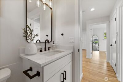 2701 NE 110th Street #A, Seattle, WA 98125 - Photo 19