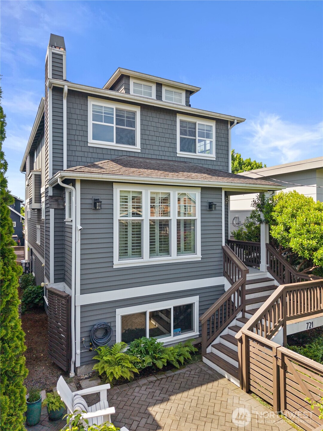 721 N 79th Street , Seattle, WA 98103