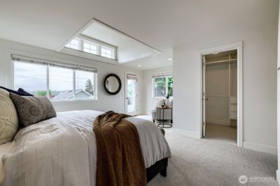 721 N 79th Street , Seattle, WA 98103 - Photo 15