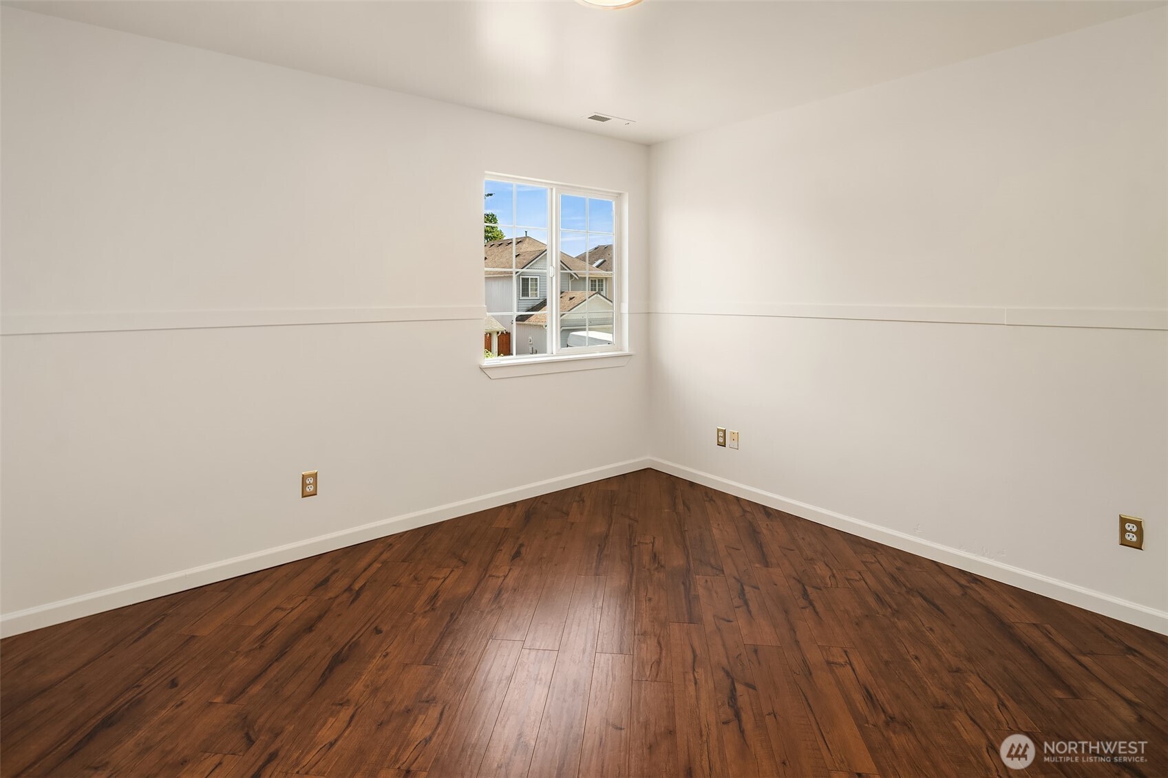 8830 Wallingford Lane NE, Lacey, WA 98516