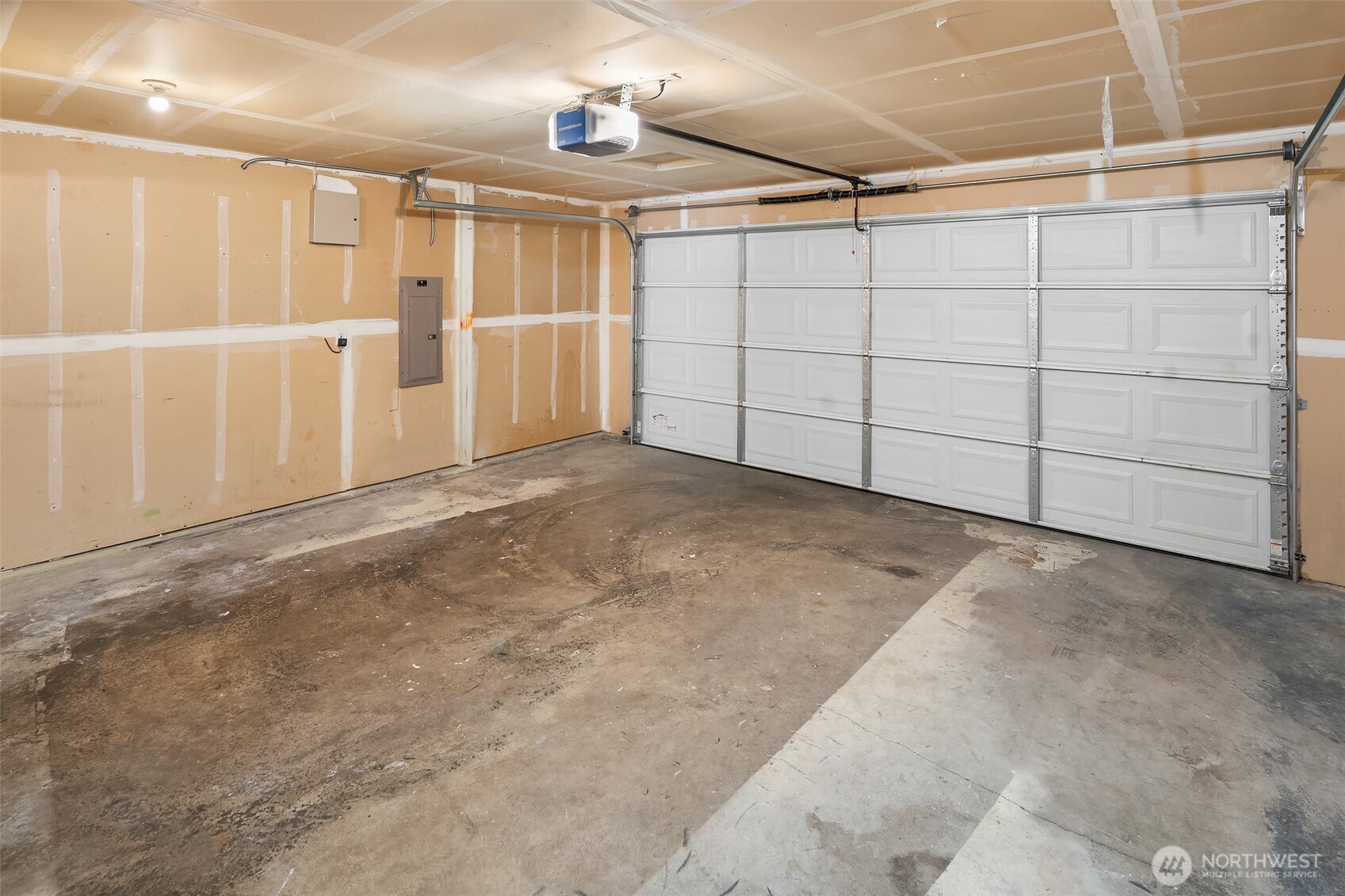 8830 Wallingford Lane NE, Lacey, WA 98516