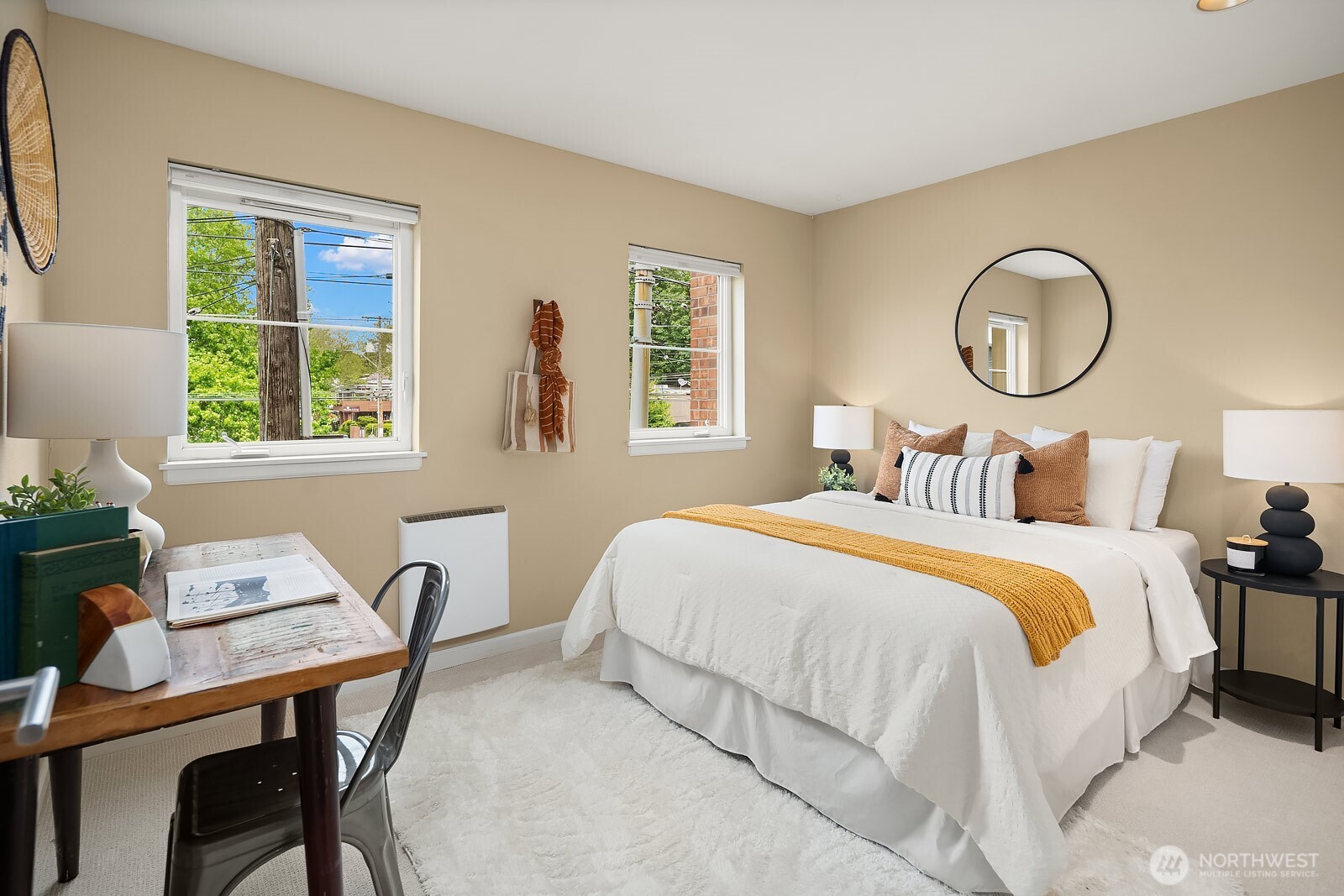 1417 Queen Anne Avenue N #212, Seattle, WA 98109