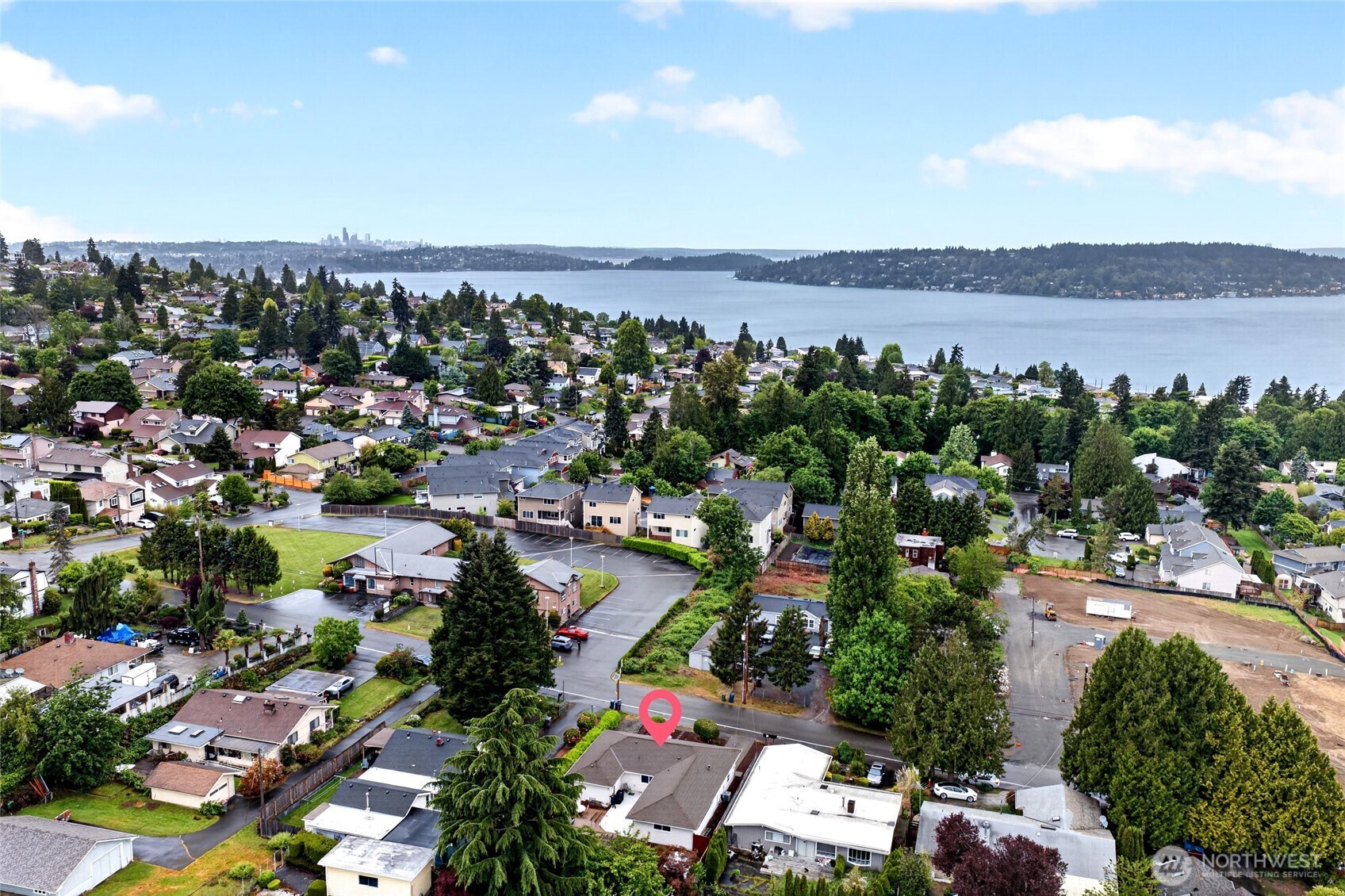 8035 S 116th Street , Seattle, WA 98178