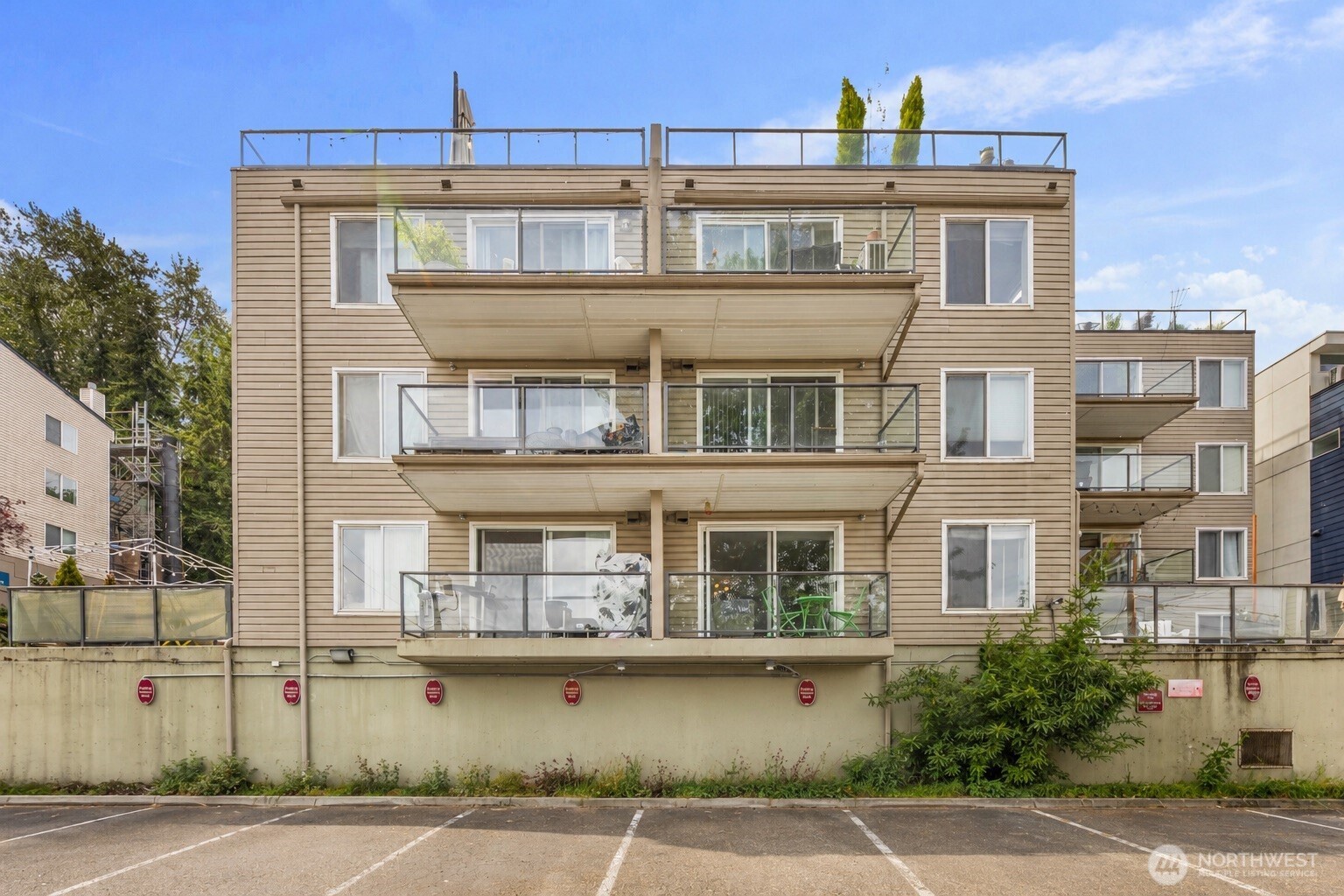 3022 SW Bradford St #2, Seattle, WA 98126