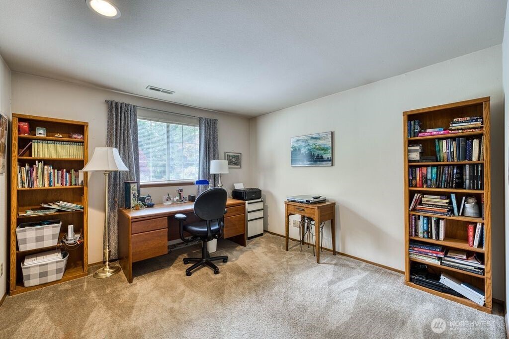 4717 SE Constitution Court , Port Orchard, WA 98367