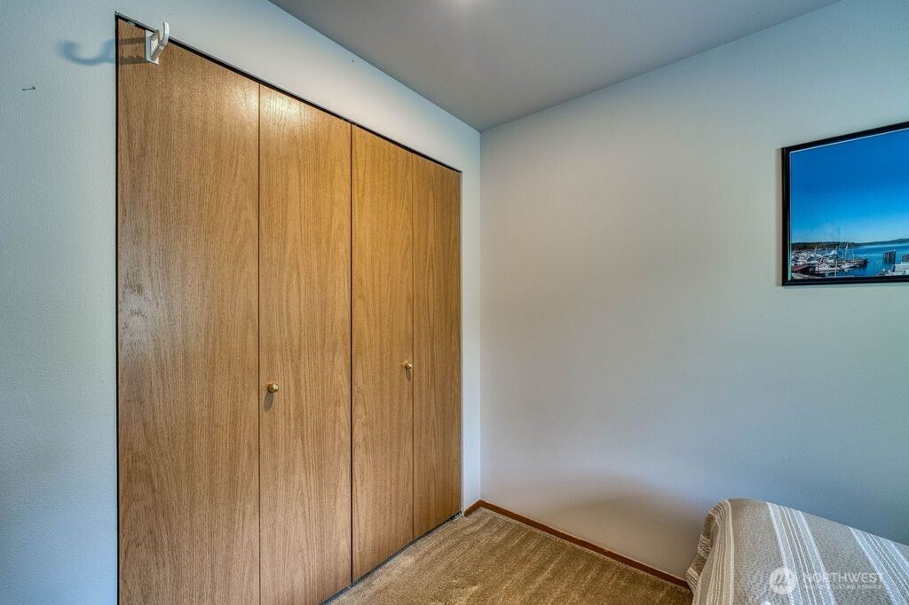 4717 SE Constitution Court , Port Orchard, WA 98367