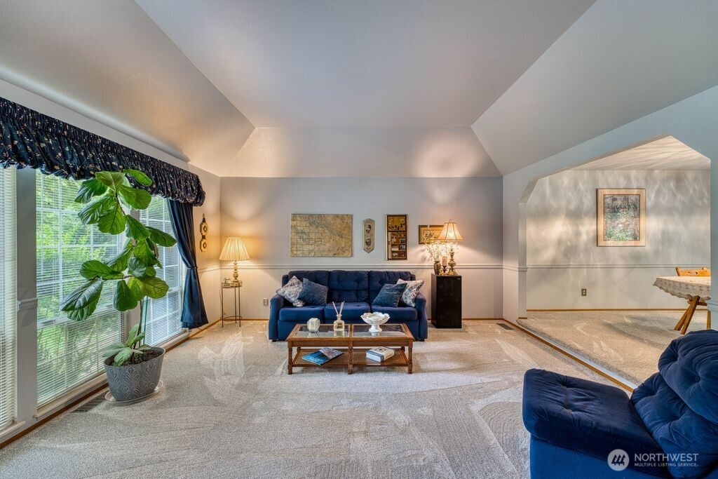 4717 SE Constitution Court , Port Orchard, WA 98367
