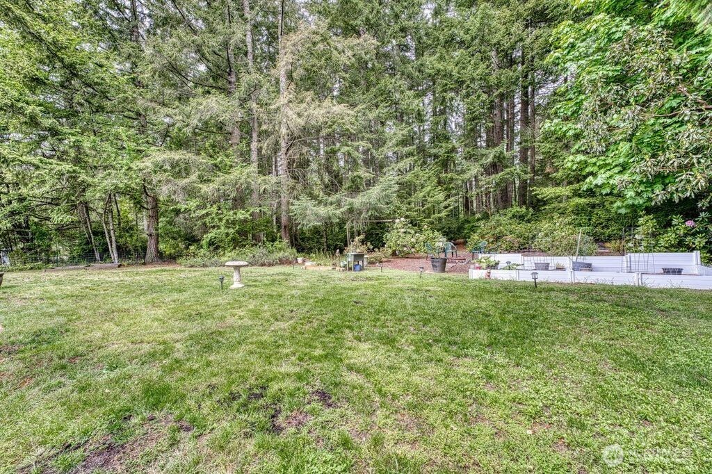 4717 SE Constitution Court , Port Orchard, WA 98367
