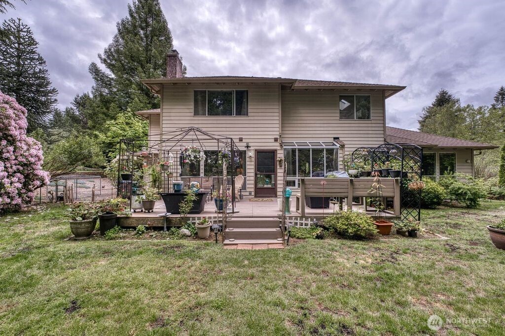 4717 SE Constitution Court , Port Orchard, WA 98367